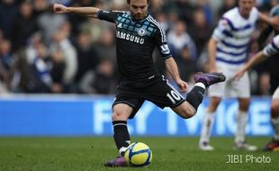 PIALA FA 2012: Mata Loloskan Chelsea ke Babak Kelima