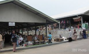 Pedagang Pasar Cokro Kembang Boyongan