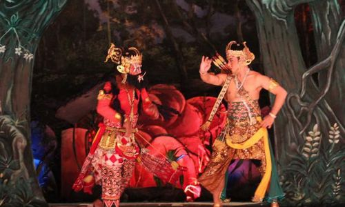 PENTAS WAYANG ORANG Brajadenta Mbalela: Terbujuk Rayuan Gila