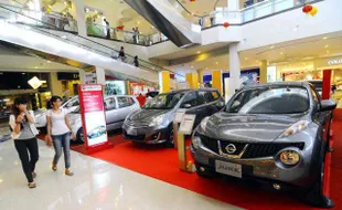 PASAR OTOMOTIF: Pameran Sumbang 50%  Penjualan Produk