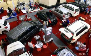 PAMERAN OTOMOTIF