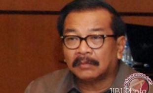 POLEMIK KBS : Di Hadapan Presiden SBY, Gubernur Soekarwo Janji Dukung Surabaya