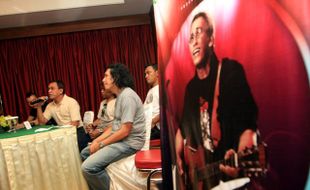 KONSER IWAN FALS 