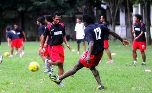 LATIHAN PERSIS