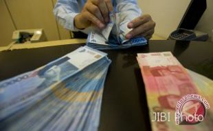 Rupiah Tembus Rp15.000 Per Dolar AS, Rabu 6 Juli 2022