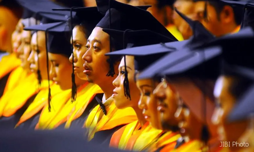 KAMPUS DI SALATIGA : UKSW Salatiga Batalkan Wisuda di Lapangan…