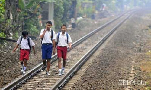 Inilah Alasan Pansus Memperbolehkan Anak 15 Tahun Boleh Bekerja di Luar Negeri