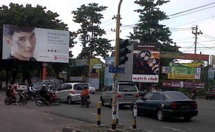 TRAFFIC LIGHT SAGAN MATI