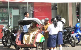 Cokelat dan Nasi Bungkus Cinta di Hari Valentine