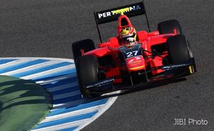 RIO HARYANTO Tajamkan Waktu di Tes GP2 di Jerez