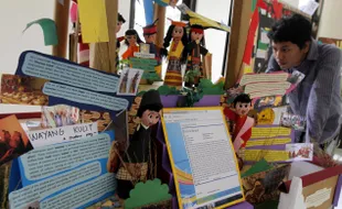 PAMERAN KARYA MADING