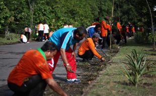 KERJA BAKTI