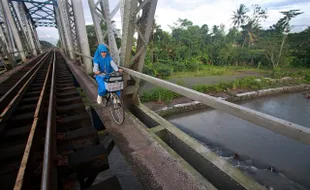 JALAN PINTAS MENUJU SEKOLAH