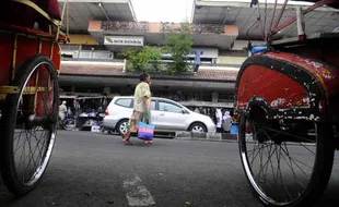 REVITALISASI PASAR KLEWER: HPPK Bentuk Tim Studi Tandingan