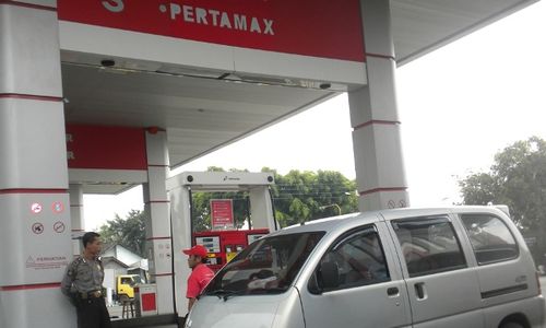   KENAIKAN BBM: Cegah Penimbunan, SPBU Dijaga 