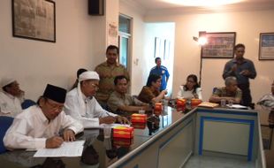 DEKLARASI DAMAI Untuk Solo Ditandatangani oleh FGD