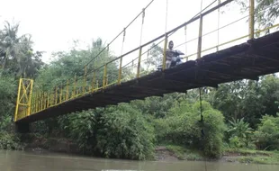 Terisolasi, Grumbul Jomblang Purbalingga Butuh Jembatan Gantung