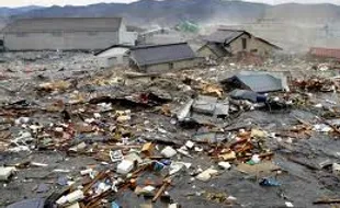 1 TAHUN TSUNAMI JEPANG: Dekontaminasi Sulit, Ribuan Korban Masih Hilang