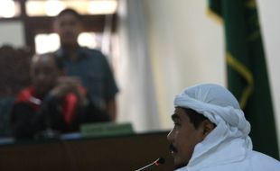 KEMBALI JALANI SIDANG