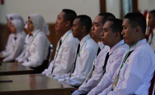 LOWONGAN CPNS 2014 : Ini Syarat Usia Pelamar CPNS Tahun Ini