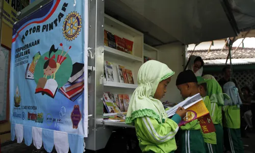 BUKU CERITA ANAK :  Cerita Luar Tak Perlu Ditakutkan