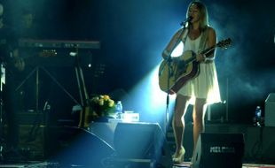 COLBIE CAILLAT BAWAKAN 18 LAGU