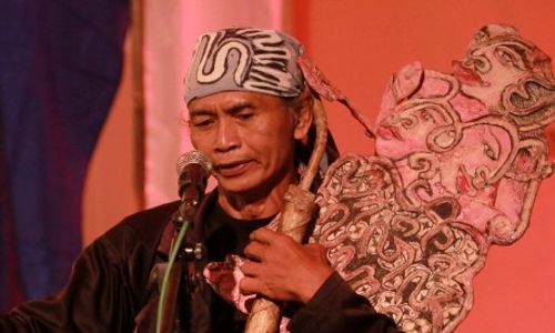 Rama Lawu Gawe Wayang saka Uwuh 