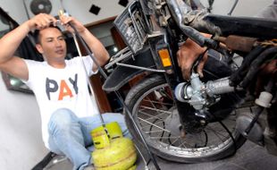 MODIFIKASI MOTOR, BBM KE BBG