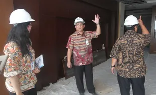 TINJAU KANTOR BARU 