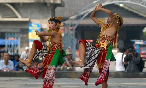 TARI: Tari Dadi Perangan Urip lan Kabudayan   