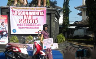 VIDEO PORNO: Pemuda Sukoharjo Tolak Pornografi DPR