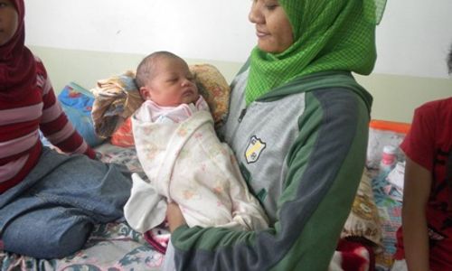 BAYI BUANGAN Gegerkan Warga Gumpang