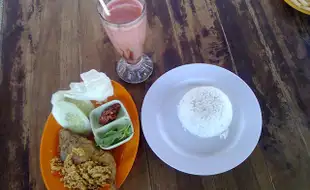 PAWON OMAHKOE: Makanan Favorit Penggoda Saat Lapar