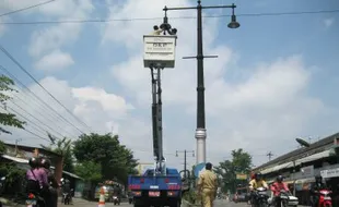 Proyek Lampu Rp8 Miliar di Bantul Bermasalah