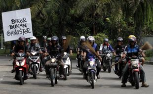 KOMUNITAS MOTOR Bukanlah Gangster