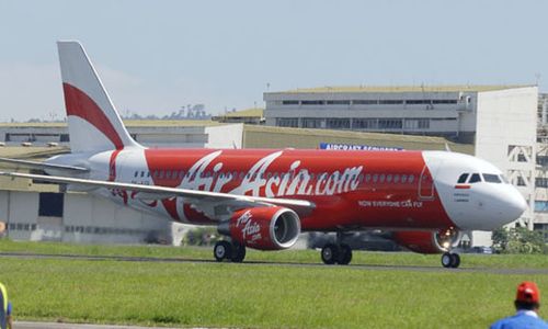 AirAsia Maskapai Biaya Hemat Terbaik Dunia, Ini Pesan Tony Fernandes