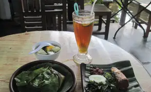 KULINER Otak-otak Gurihnya Menggigit Lidah