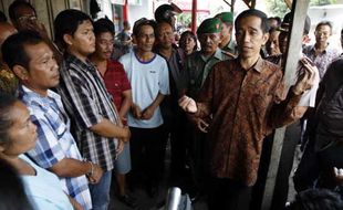 WALIKOTA SOLO BERDIALOG DENGAN WARGA GANDEKAN