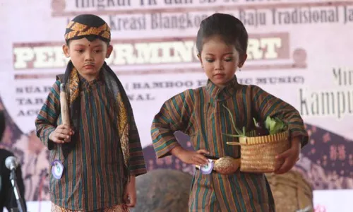 Orang Jawa Memandang Dunia dengan Rasa, Wong Jawa nganggo Rasa