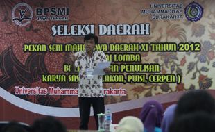 LOMBA PUISI