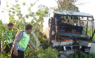 BUS PO SERBA MULYA RINGSEK