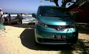 TEST DRIVE NISSAN EVALIA: Uji Performa Keliling Jogja