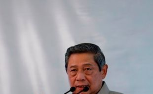 PRESIDEN BERI KETERANGAN