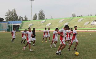  PEMAIN PERSIS SOLO BERLATIH 