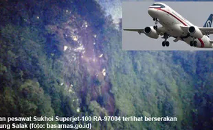 TRAGEDI SUKHOI: Dua Wartawan Tersesat Di Gunung Salak