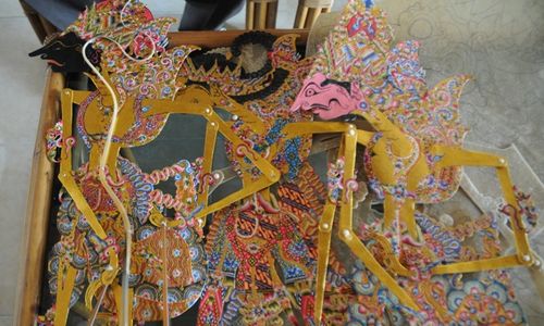 WAYANG: Susahnya Mencari Penerus   