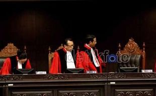 SIDANG SENGKETA PILPRES 2014 : Kapolres Nabire Bersaksi di MK via Video Conference