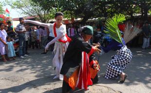 KENDURI AGENG SEMARAK PASAR TRADISIONAL