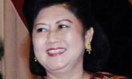 IBU ANI 'Dikawal' 2 Dokter Dampingi SBY ke Meksiko