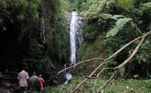 AIR TERJUN WATU JADAH Bakal Jadi Kawasan Wisata